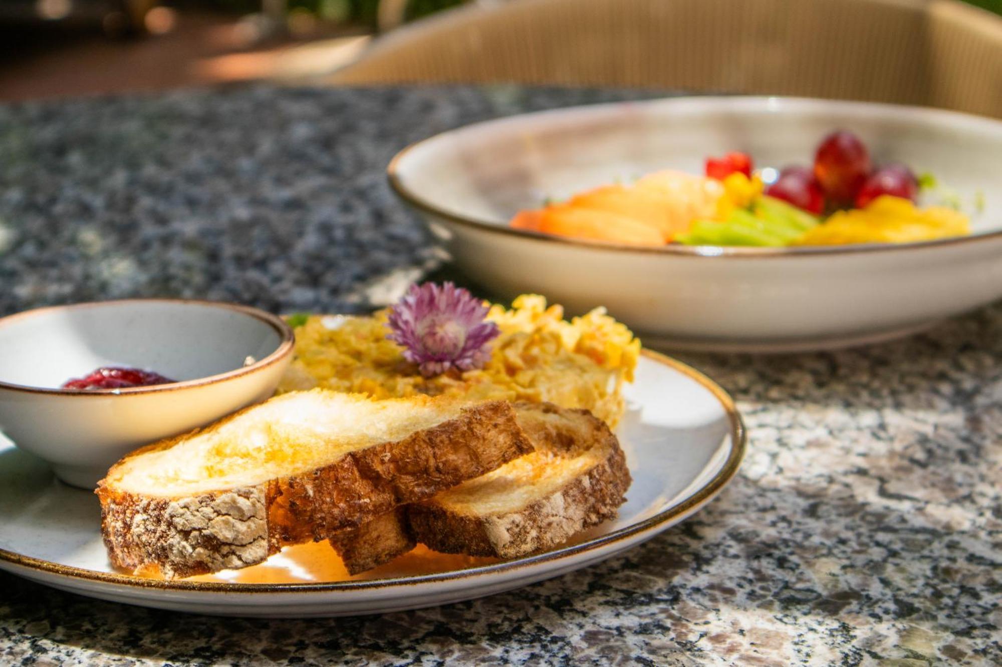 Hotel De La Mantilla 4*