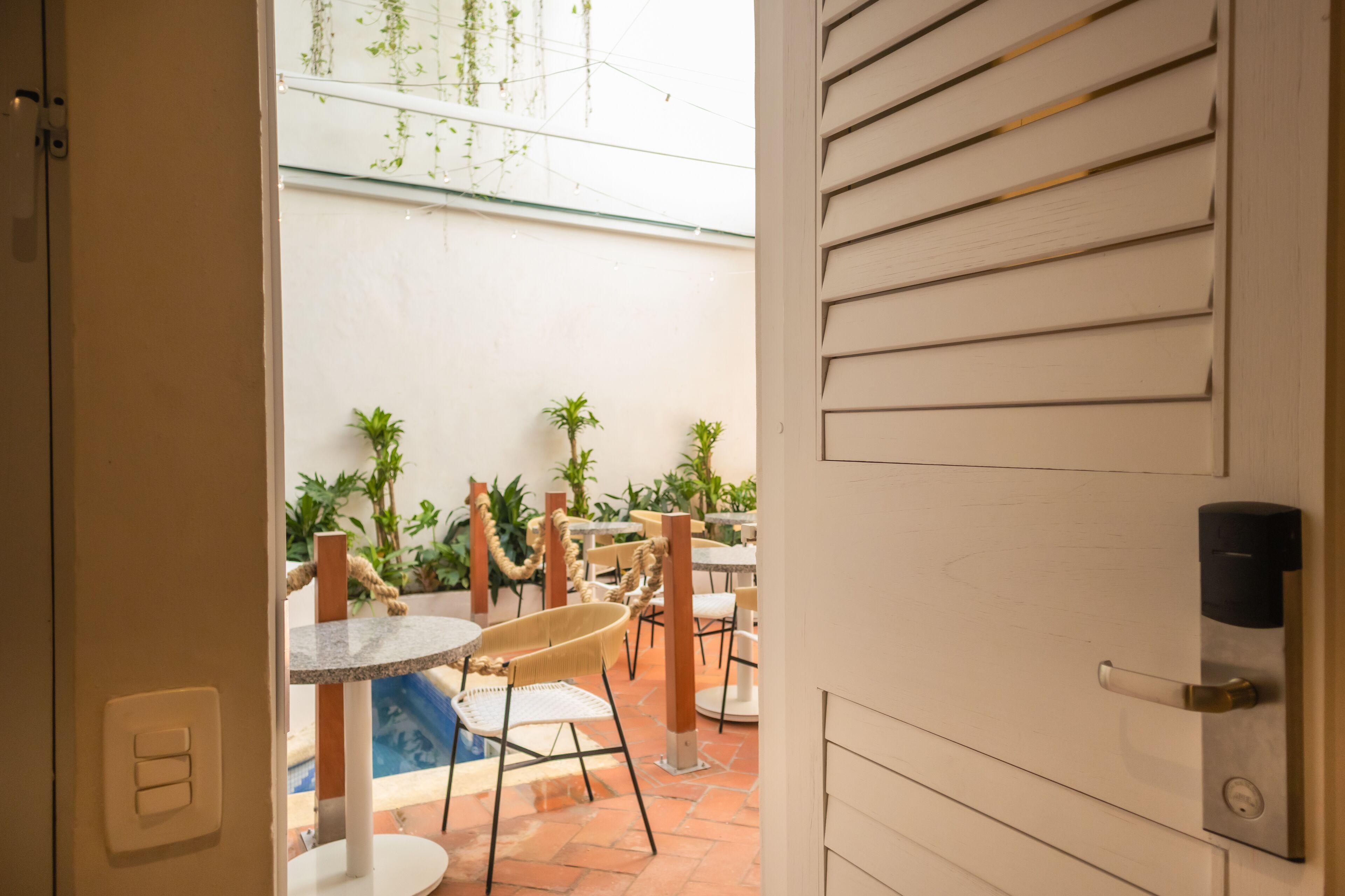 De La Mantilla Hotel 4*