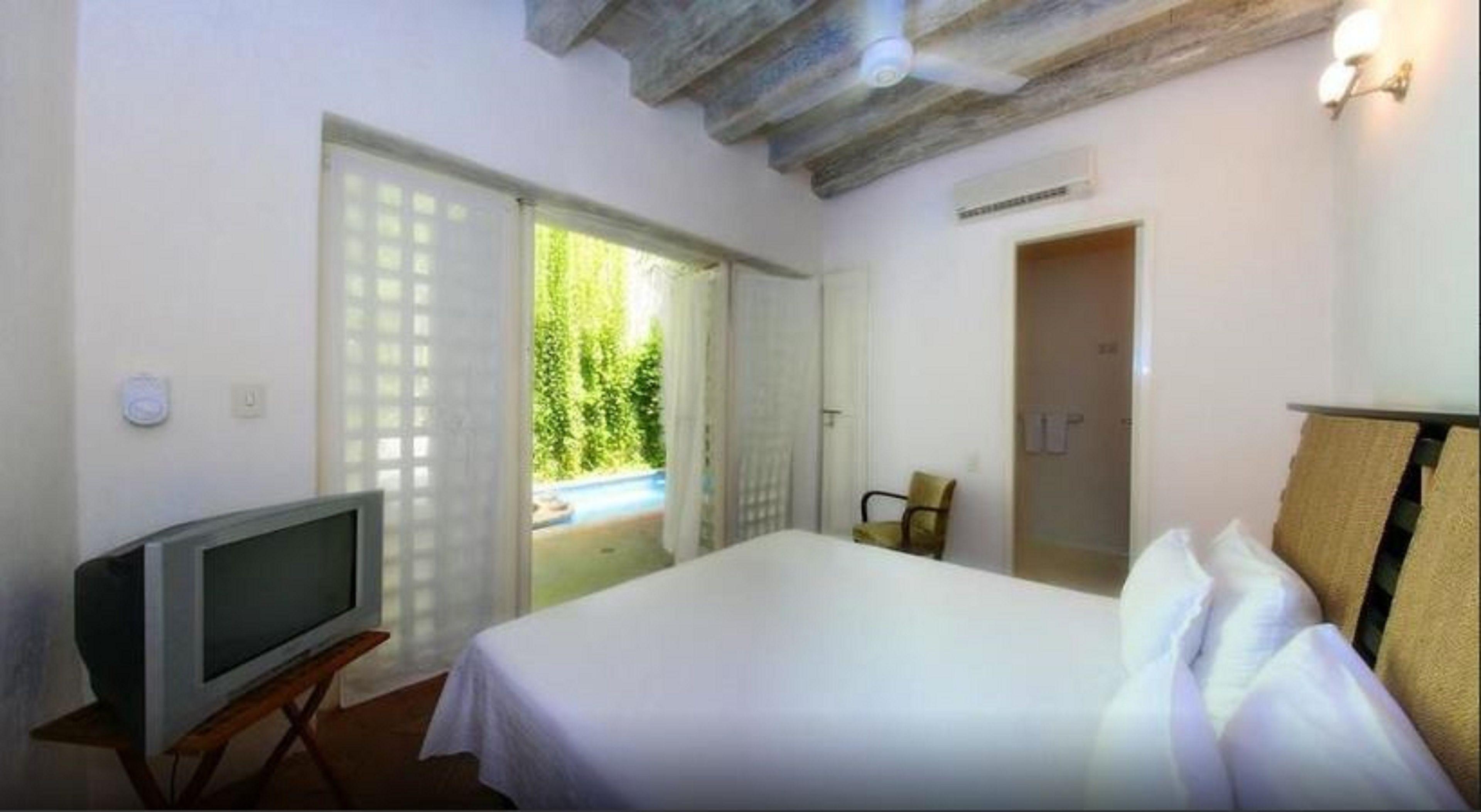 De La Mantilla Hotel 4*